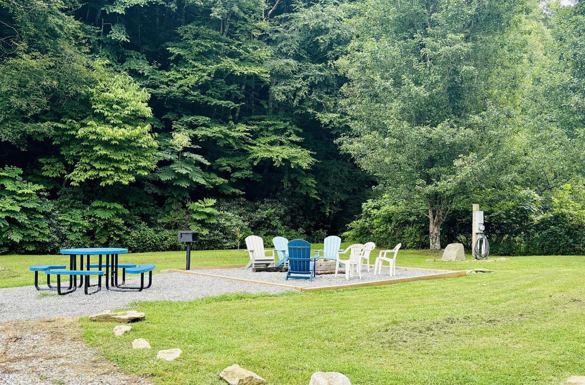 Maggie Valley Cabin Rentals Rum bild